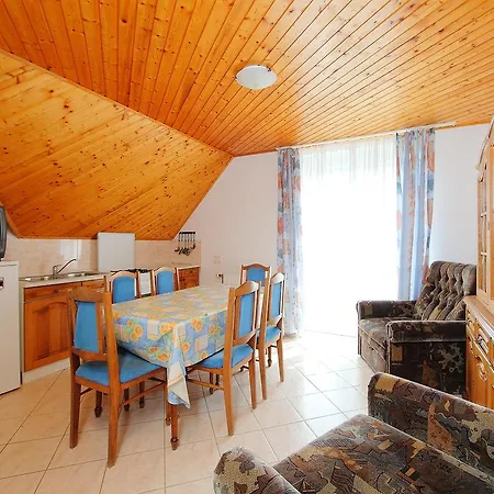 Balaton A2027 Apartment